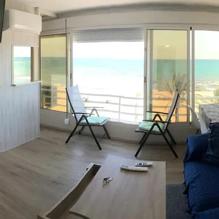 Frente Al Mar, A 10 Metros De La Playa, Vistas Increibles Del Mar, Reformado 2021 !!! Apartment El Campello